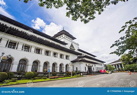 Gedung Sate Editorial Image | CartoonDealer.com #231747930