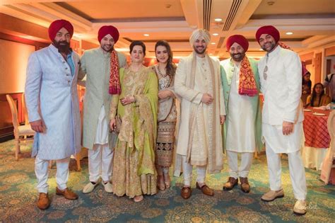 Karan Deol-Drisha Acharya Wedding: Newlyweds pose with the Deol family ...