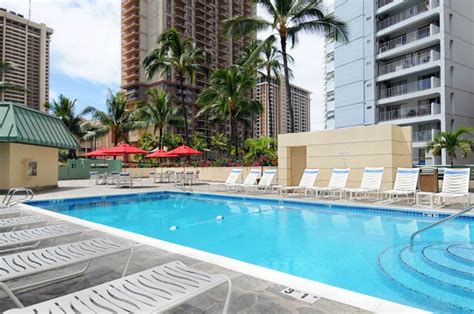 Ramada Plaza Waikiki on Oahu | Hawaii.com