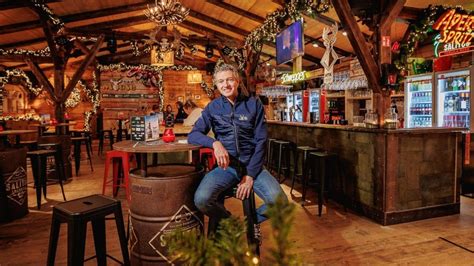 Winterbar Moose van pop-upcafébaas Jan Moons opent in nieuwe chalet ...