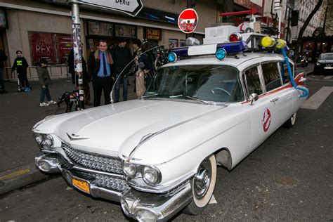 Ghostbusters ecto 1 - tyvirt