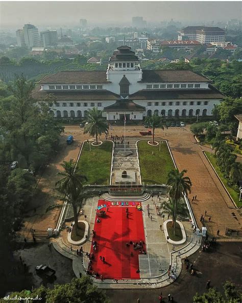 Kini Masyarakat Umum Bisa Masuk ke Gedung Sate Setiap Akhir Pekan