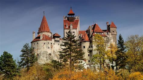 Go on a virtual tour of Bran Castle, the inspiration for 'Dracula'