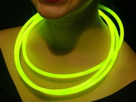 Glow Necklace, A Brilliant Glow Jewelry Item | Jewelry Carats