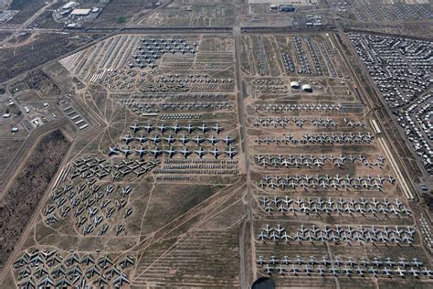 THE WORLD'S BIGGEST 'BONEYARD' HOUSES ALMOST 4,000 AIRCRAFT - Words and ...