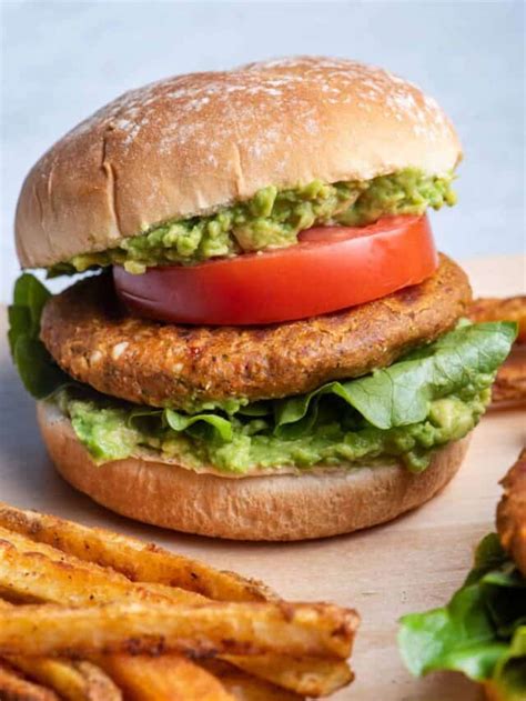 How to Make the Best Vegetarian Burger - Feel Good Foodie