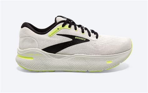 Men's Ghost Max Running Shoes | Cushioned Running Shoes | Brooks Running