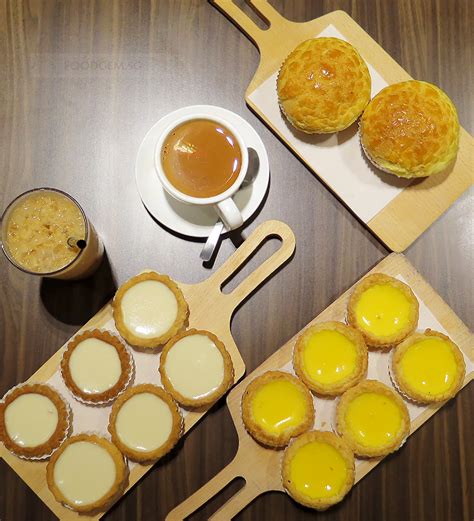 Honolulu Cafe | Hong Kong's Famous Egg Tart at Centrepoint Singapore ...