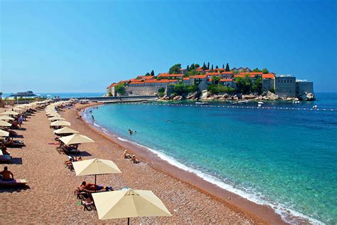 Exclusive Dubrovnik Tours - Montenegro coastline