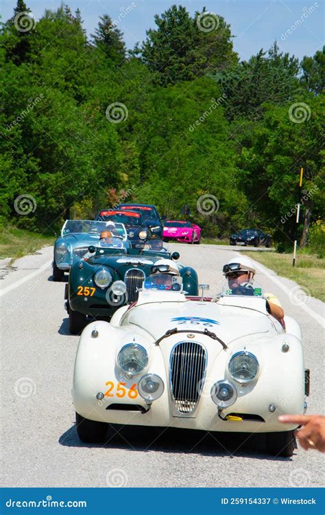 JAGUAR XK120 OTS ROADSTER 1953 Editorial Photography - Image of ...