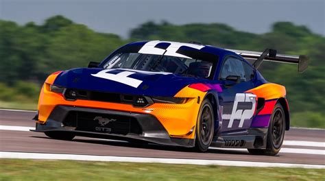 The Ford Mustang GT3 race car will take on 'everyone' around the world ...