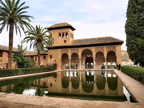 Alhambra Palace & Granada - Vega Fahala