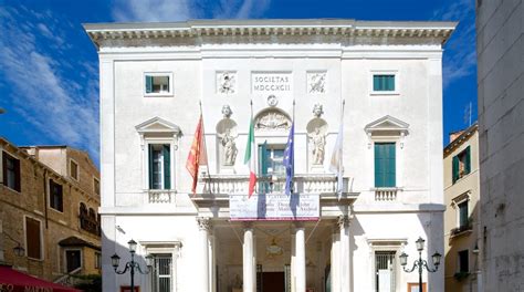 Teatro La Fenice - Tours and Activities | Expedia