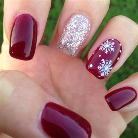 Holiday Snowflake Nail Art - Folder