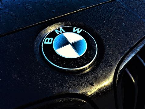 Bmw Logo Wallpaper 4K / BMW Logo Wallpaper 1920x1080 - WallpaperSafari ...