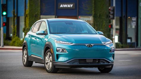 2019 Hyundai Kona Electric New Car Review: The Longest-Range Electric ...