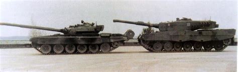 Leopard-2 and T-72 size comparison : r/tanks