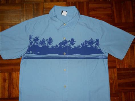 19teen: VINTAGE HANG TEN HAWAII SHIRT (SOLD)