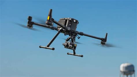 DJI Matrice 300 drone offers nearly an hour of flight - SlashGear