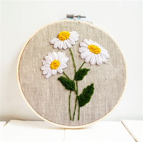 Daisy Flowers Embroidery Hoop Art Hand Embroidered Daisy | Etsy