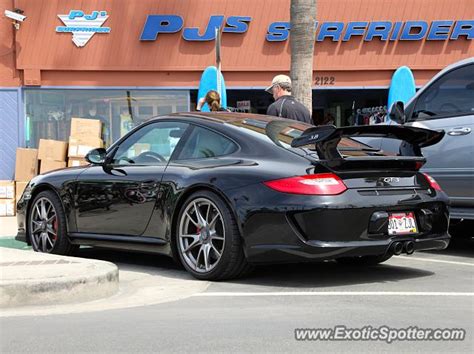 Porsche 911 GT3 spotted in Newport Beach, California on 04/04/2014, photo 2