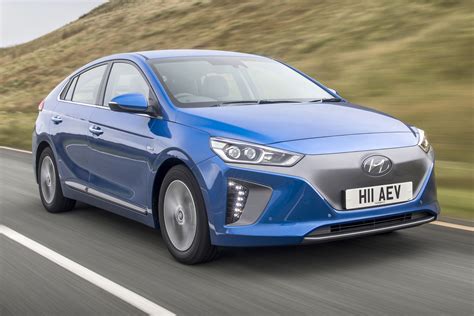 Hyundai Ioniq EV electric car 2016 review | Auto Express