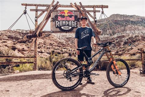 Red Bull Rampage 2016: See the contest bikes