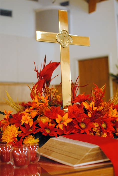 Fall Flower Arrangements For Church Altar