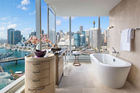 21 Best Hotel Bathrooms In The World For Sophisticated Solitude