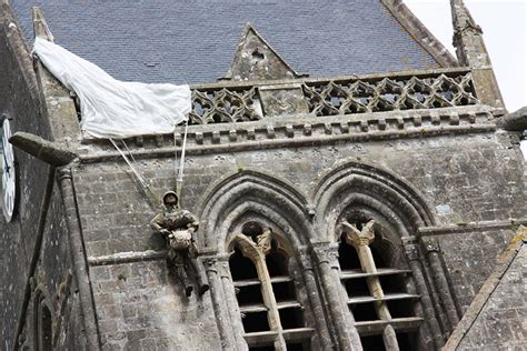 Discover the town of Sainte-Mère-Eglise in Normandy, France ...