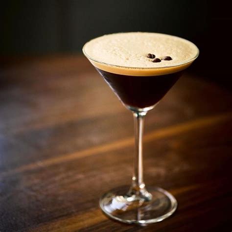 Espresso martini sem slær í gegn | Irish coffee, Martini, Hack