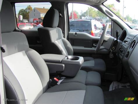 2007 Ford F150 XLT SuperCrew 4x4 interior Photo #55207767 | GTCarLot.com