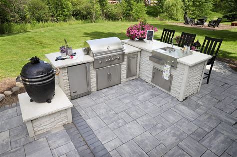 Outdoor Kitchen Appliances - 8 Important Considerations