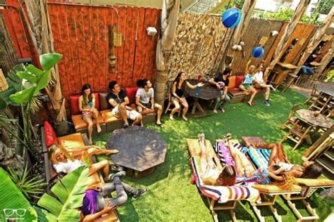 3 BEST Hostels in Los Angeles 2024 (Solo-Traveler + Map)