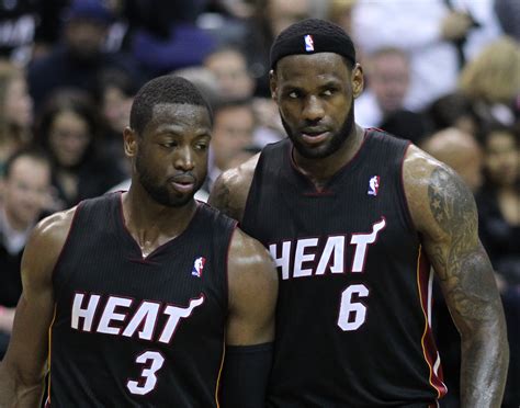 File:Dwyane Wade and LeBron James.jpg - Wikimedia Commons