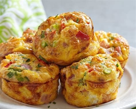 Quick and Easy Kid's Favorite Breakfast Egg Muffin Recipe by Momma Chef