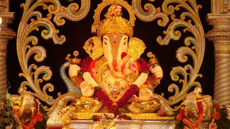 new-blog-pics: Dagdusheth Ganpati Wallpaper Free Download