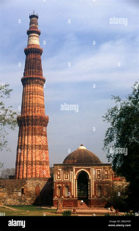 Tomb Of Qutb Ud Din Aibak