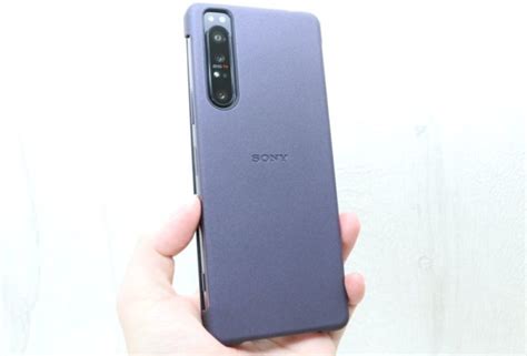 Xperia 1 II (Mark 2) official cases get hands-on pics | Xperia Blog