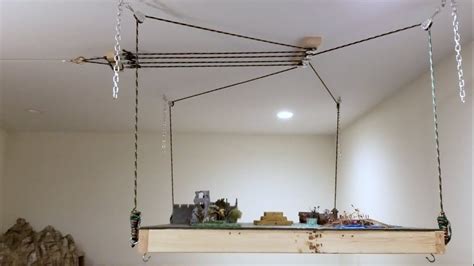 How to make a Pulley/Winch System that Raises a (warhammer) Table to ...