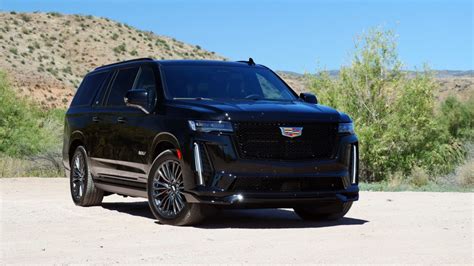 2023 Cadillac Escalade-V First Drive Review: 682 horses, loud exhaust ...