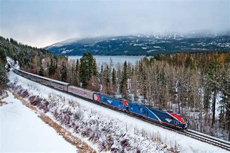 Amtrak's Empire Builder Is the Most Picturesque Way to See the ...