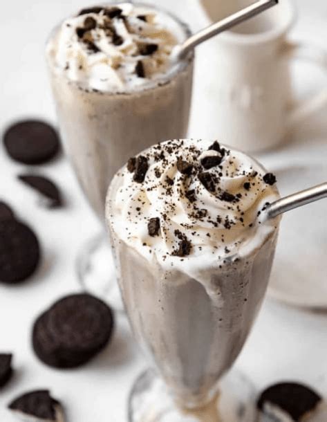 33 Milkshake Recipes To Make At Home For The Whole Family