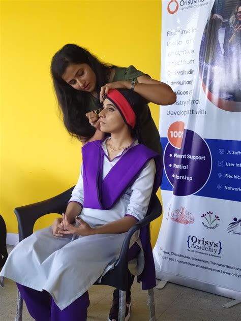 Lakmé Academy grooms our Students - Orisys Academy for Skill ...