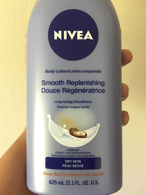 Nivea Smooth Replenishing Body Lotion for Dry Skin (with Shea Butter ...