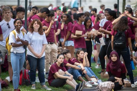 Leadership Programs and Positions at Harvard College | Harvard College ...