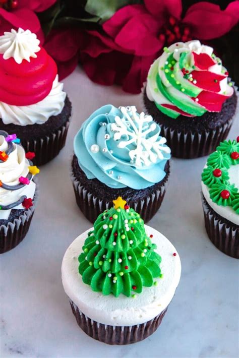 Easy Christmas Cupcake Designs - Cake Me Home Tonight