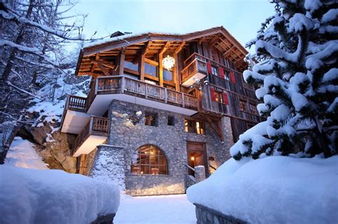 Christmas in the Alps anyone? Chalet Rock in Val d'Isère | Chalets for ...