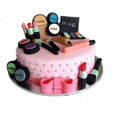 Make Up Theme Fondant Cake | bakehoney.com