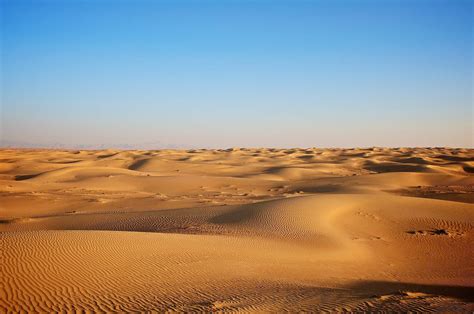 Sahara Desert is At Least 4.6 Million Years Old, New Research Shows ...